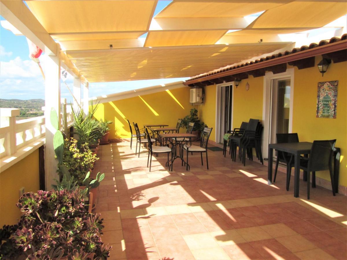 B&B Le Terrazze Isola Di S. Antioco SantʼAntìoco Zewnętrze zdjęcie